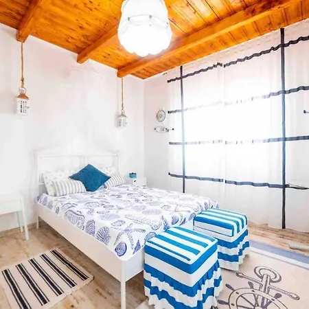 Casa Luminoasa Cu Poveste